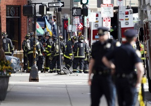 ФБР склоняется к исламистской версии взрывов в Бостоне - источник