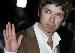 Сольный альбом Ноэля Галлахера из Oasis возглавил британский чарт