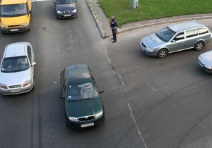 С сегодняшнего дня в центре Киева ограничено движение транспорта. Список улиц