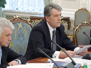 Ющенко упрекнул Литвина в промедлении с пакетом его законопроектов