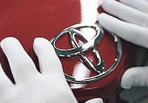 Toyota временно прекращает выпуск и продажу в США восьми моделей