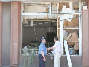 МЧС: В результате взрывов в Мелитополе пострадал 21 человек