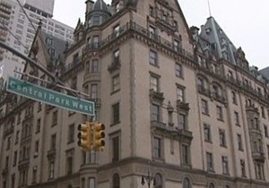 Нью-йоркская миллионерша завещала квартиры на Манхеттене своему лакею
