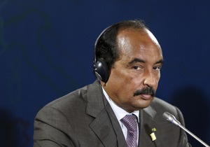 Раненого военными президента Мавритании прооперировали