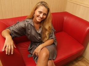 Корреспондент: Украинцы в массовом порядке учатся, как заполучить любую красавицу