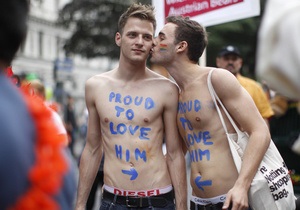 В Испании может появиться первый в мире город, где будут жить лишь геи и лесбиянки