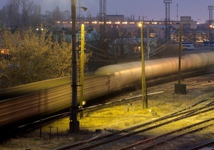 В Одесской области двое мужчин похитили семь тонн чугунных слитков с движущегося поезда
