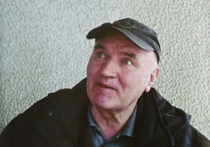 Младич посетил могилу дочери