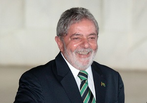 Рекордная популярность: политический курс президента Бразилии поддерживают 85% жителей