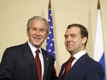 Буш и Медведев сообща выступили против ядерного терроризма