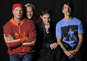 Вышел бесплатный мини-альбом Red Hot Chili Peppers
