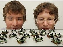 Студенты создали группу миниатюрных роботов