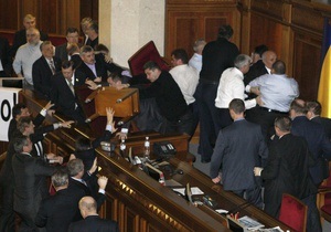 Литвин призвал депутатов не драться в Раде