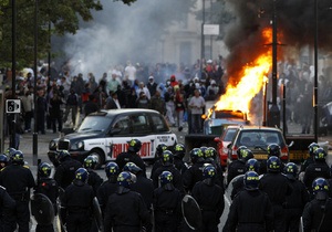 Фотогалерея: Anarchy in the UK. В Лондоне вспыхнули крупнейшие за последние десятилетия погромы