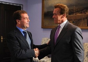 Медведев пожелал Шварценеггеру  успехов в новой жизни 