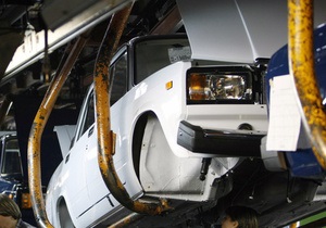 В Автовазе не могут удовлетворить спрос на народный автомобиль Lada Granta