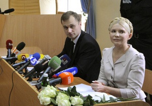 Суд может отстранить Титаренко от защиты Тимошенко