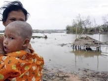 Красный крест насчитал 128 тысяч жертв циклона Наргис