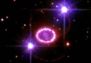 Hubble сделал новые снимки умирающей звезды