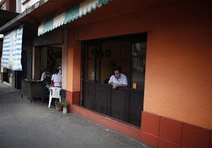 Волна убийств в барах Мексики: Власти закрывают заведения