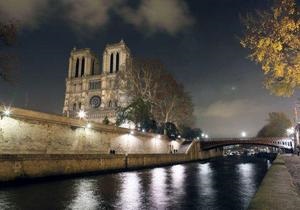 Франция отмечает 850-летие Нотр-Дам де Пари