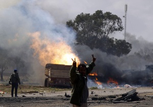 Резиденция Каддафи вновь подверглась воздушному удару