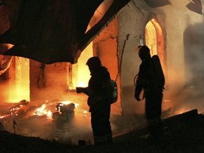 Пожар в жилом доме в России: погибли семь человек