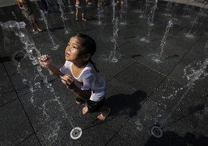 Япония - Жертвами рекордной жары в Японии стали уже девять человек