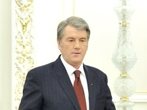 Ющенко: Армия стала заложницей популистской политики Тимошенко