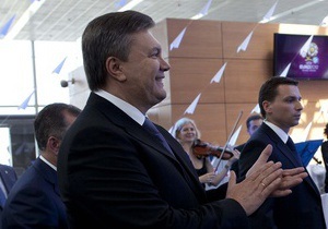 Надо приподнять: Янукович заявил, что рост зарплаты в Донбассе  немножечко отстает 