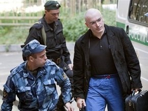 Суд продлил арест Ходорковскому