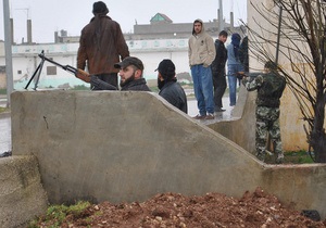 Армия Сирии установила контроль над восточными пригородами Дамаска