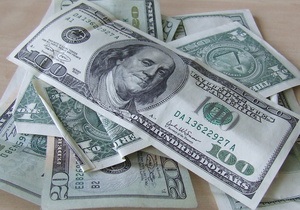 Курс гривны к доллару: на межбанке доллар снова упал