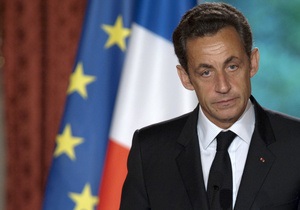 Николя Саркози отказался от услуг высоких охранников