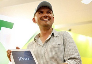 Первым владельцем нового iPad стал австралиец по фамилии Тарасенко