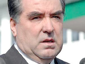 Таджикам велели запасаться продуктами на два года вперед