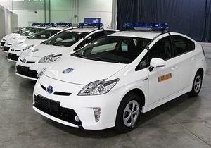 Украинская милиция получила 84 гибридных автомобиля Toyota Prius