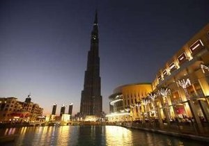 В Дубае построили самое высокое здание на планете