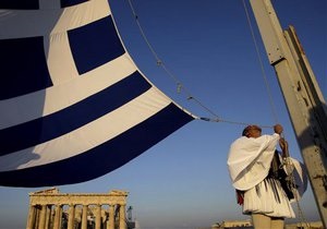 Греция начала переговоры о новом плане финансовой помощи Афинам