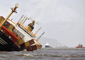 У побережья Нидерландов столкнулись два судна