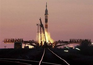 Падение спутника Минобороны приведет к отставкам в Роскосмосе