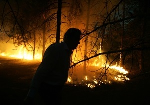 В Херсонской области на площади 50 га горит лес