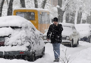 Снегопад в Киеве: КМДА не удается разобраться с парковкой в центре