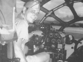 В США скончался второй пилот бомбардировщика, сбросившего атомную бомбу на Нагасаки