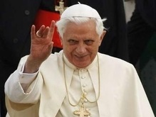 Папа Римский попросил прощения за извращенцев