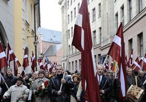 В Латвии задумались о референдуме по поводу перехода на евро