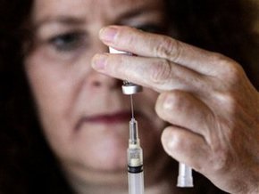 Минздрав РФ: Вакцина против гриппа А/H1N1 безвредна