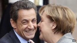 Меркель и Саркози надеются спасти европейскую валюту