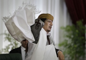 Бывший глава МИД Франции готов защищать Каддафи в суде