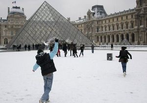 Лувр сохранил статус самого посещаемого музея в мире